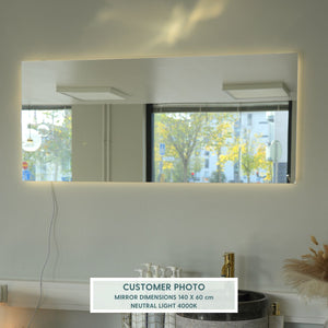 Rectangular mirror with LED lights (90x90 cm)