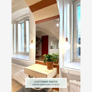 Basic wall mirror (50x50 cm)