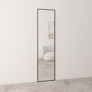 Aitta - Fullängdsspegel med Svart Ram (50x200cm)