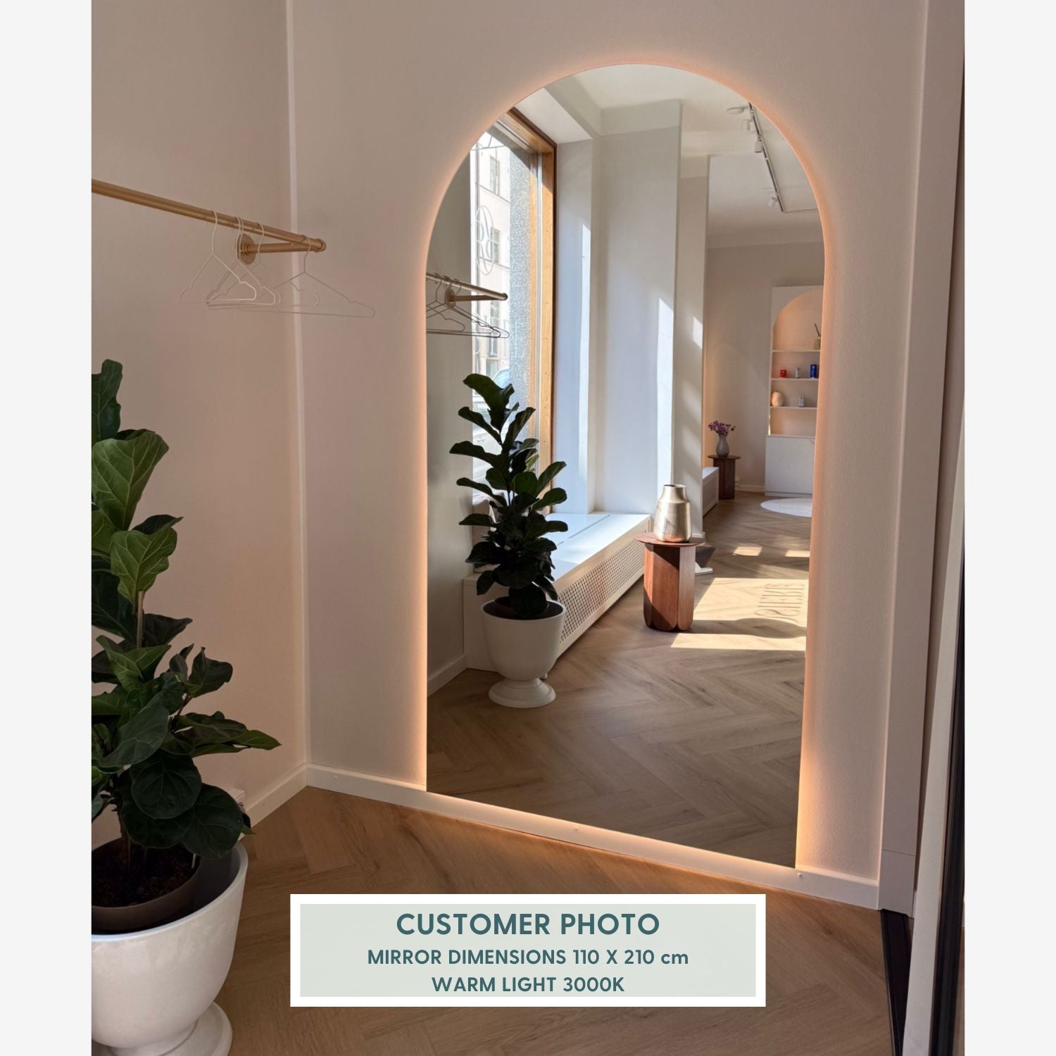 Kaari - Extra-Large Arch Mirror With LED-Lights (110x210cm)