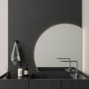 Halbrunder Badezimmerspiegel Mit LED (80x80cm)