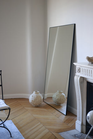 Aitta - Small Wall Mirror With Black Frame (50x50cm)