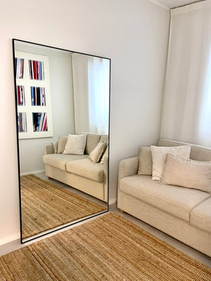 Aitta - Wall Mirror With Black Frame (100x100cm)