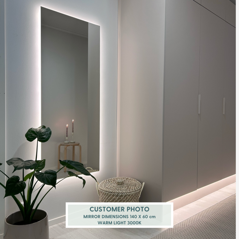 Rectangular mirror with LED lights (50x60 cm)