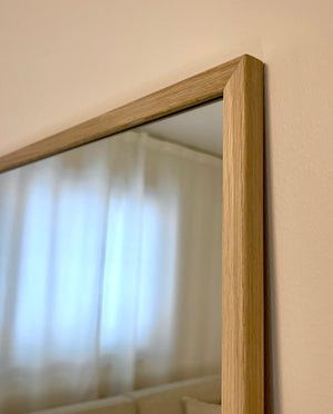 Aitta - Small Wall Mirror With Oak Frame (50x50cm)