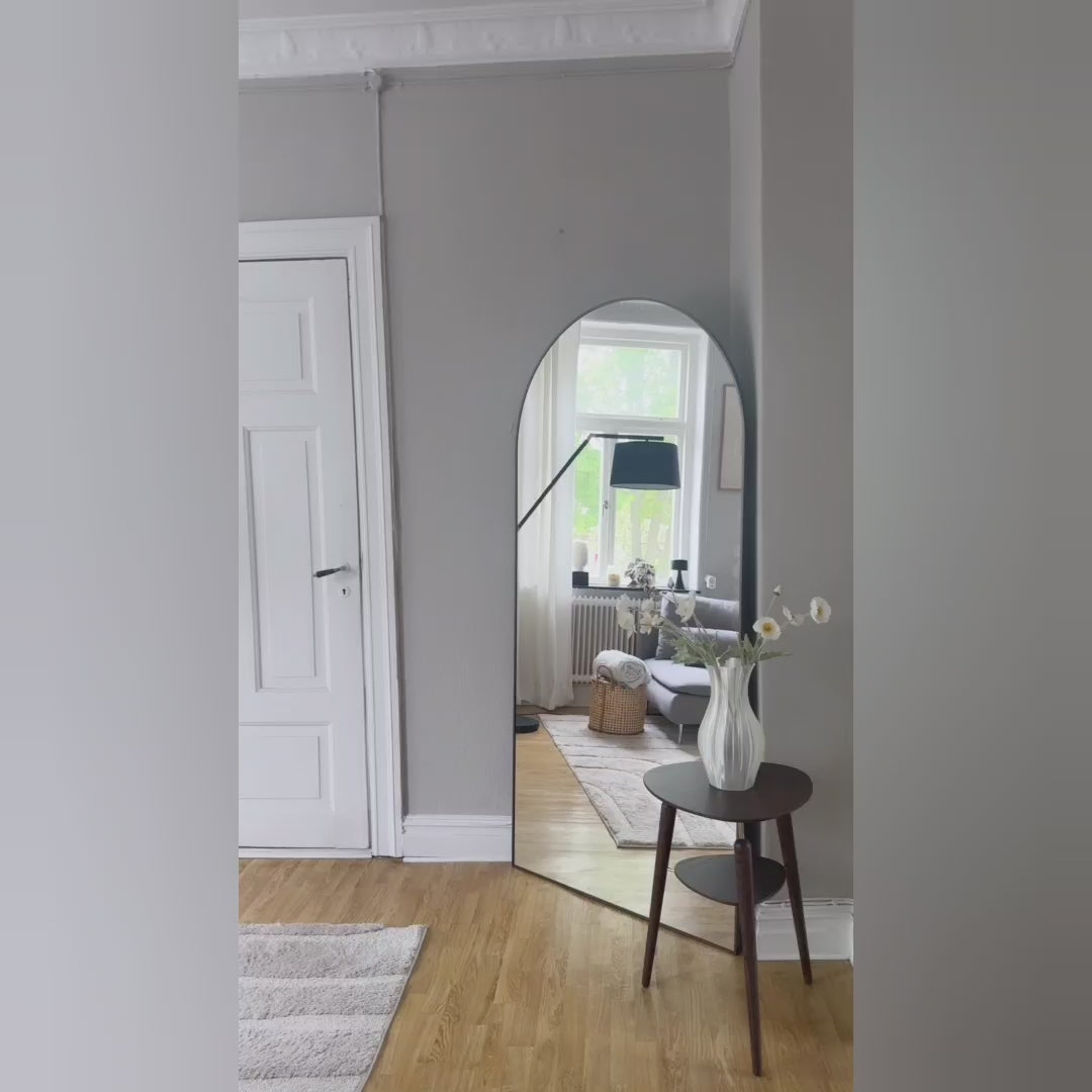 Video laden: Lato Kaari - Arch mirror with frame